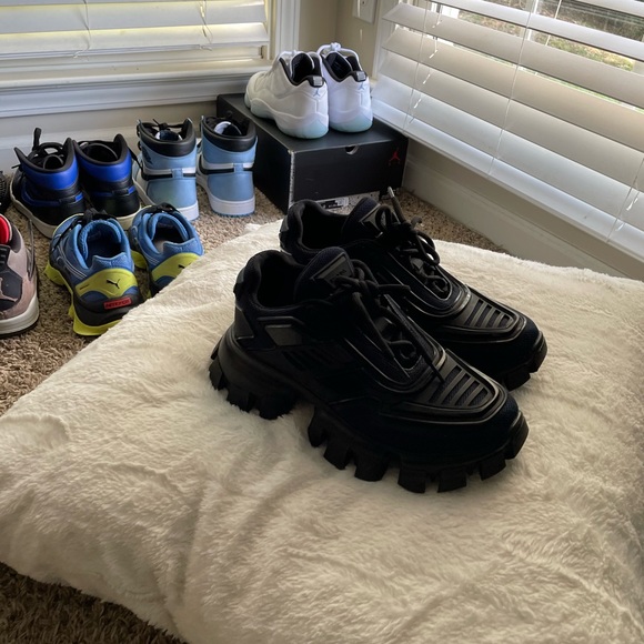 Prada Cloudbust Thunder Technical Fabric - Picture 4 of 9